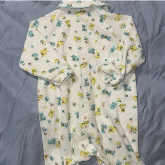 Vintage Baby Terry Cloth Sleeper, Dogs, 1980s Romper, Sz 3m boy or girl​ - Picture 4 of 6
